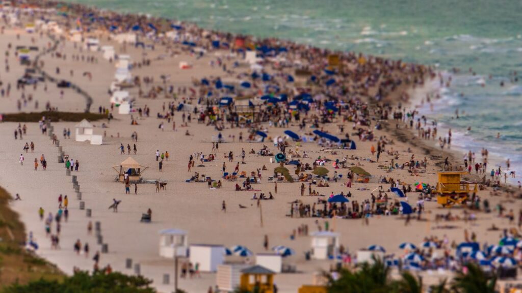 miami beaches are crowded with tourists
